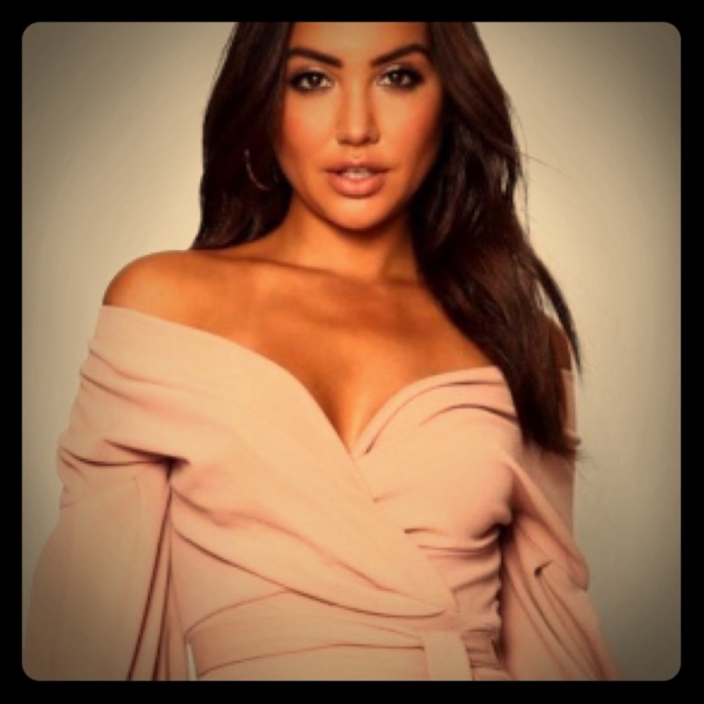 Off the Shoulder Midi Dress